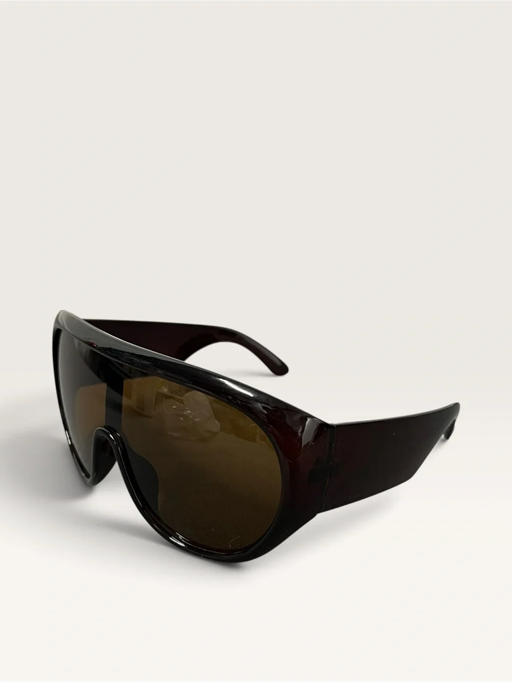 Women's Oversized Shield Sunglasses - Black Frame with Brown Lenses